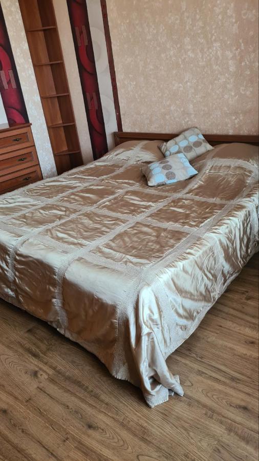 Апартаменти Кравчука, 34А, Порт Сіті Lutsʼk Екстериор снимка